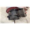 Image 2 : Vintage Clinton Horizontal Shaft Engine