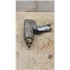 Image 8 : Arrow ET200 Electric Brad Nail Gun, Black and Decker 7041 Sander, CP Impact Wrench
