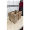 Image 4 : Wooden crate with Tow Mirrors, Rear View Mirror, and Ball Hitches