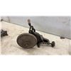 Image 11 : Vintage Jacks, Manual Grinding Wheel, Buckeye Jack Mfg. Co. No. 0 Alligator Jacks, 2