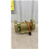 Image 6 : Black and Decker 5” Bench Grinder- RPM 3600, Amp 22