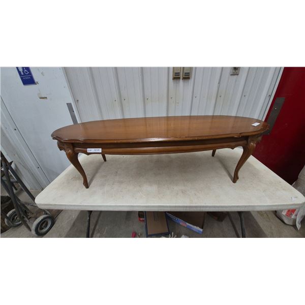 French Provincial Style Oval Wooden Coffee Table With Cabriole Legs and Scalloped Apron