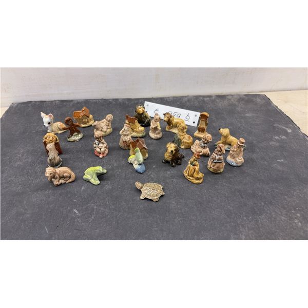 Collection of Wade Whimsies Miniature Porcelain Figurines, Animals and Nursery Rhyme Characters