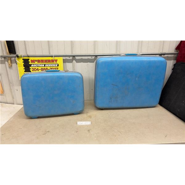 2 Samsonite Suitcases