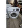 Image 7 : Samsung WF45M5100AW/A5 Front-Load Washer and Samsung Front-Load Dryer