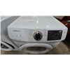 Image 8 : Samsung WF45M5100AW/A5 Front-Load Washer and Samsung Front-Load Dryer