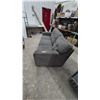 Image 4 : Contemporary Three-Seater Sofa with Grey Heathered Upholstery and Button-Tufted Back. 81”