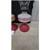 Image 7 : Set of Three Vintage Tabletop Oil Lamps with Red Floral Decal Fonts and Fluted Red Bases
