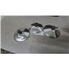 Image 4 : Three Silver-Tone Round Metal lamp reflectors