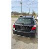 Image 10 : 2013 Toyota Matrix, 115,555 KM, Runs and Drives, 3 Keys