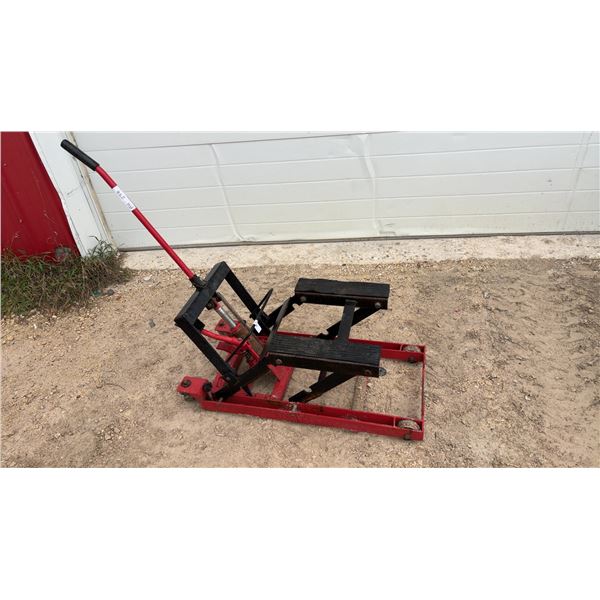 Motorcycle Lift Jack with Foot Pedals, Hydraulic Cylinder, and Casters