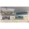 Image 3 : Assorted N Gauge Model Trains: Atlas Southern Pacific 2587 Locomotive, CN Boxcars