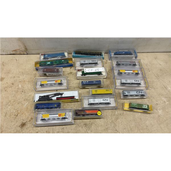 Lot of N Scale Model Train Rolling Stock Incl. Atlas, Micro-Trains, Con-Cor, CN, UP
