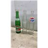 Image 3 : Vintage 7UP and Pepsi Plastic Bottle Carriers with 7UP, Coca-Cola, Mountain Dew Bottles
