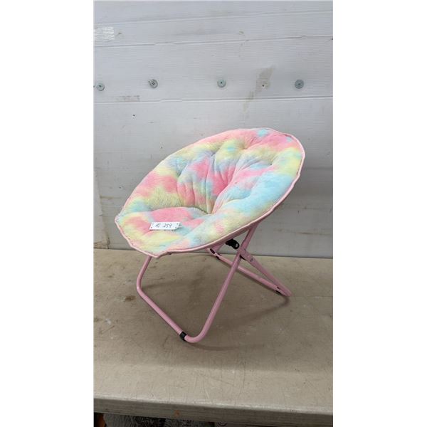 Child’s Foldable Faux Fur Saucer Chair, Pastel Tie-Dye with Pink Frame