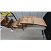 Image 3 : Vintage Wooden Cantilever Accordion Sewing Box with Carrying Handle and Legs