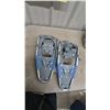Image 5 : Powderidge 21” Snowshoes with Blue Binding Straps