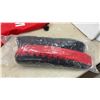 Image 3 : Wilson 18ft/5.5M Portable Sports Net System with Poles, Net, and Carrying Bag