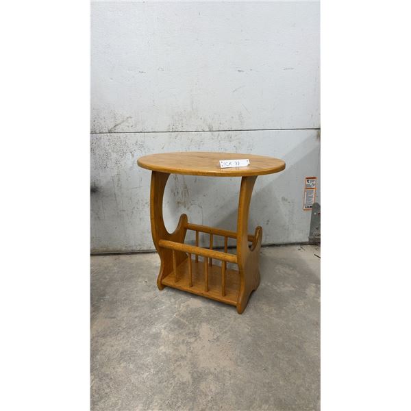 Solid Oak End Table with Built-In Magazine Rack and Curved Supports, 22 × 23 × 15 1/2”