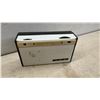 Image 2 : AGS Transistor 8 Model E-12 Portable Radio with Brown Leather Case