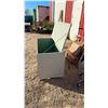 Image 5 : Wooden Storage Chest with Hinged Lid, 27 1/2 × 49 1/2 × 23”