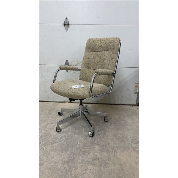Vintage 1970s Knoll 71 Series High-Back Executive Office Chair, Chrome and Tweed Upholstery