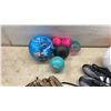 Image 3 : Garden Hose Watering Wand, Baseball Glove, Soccer Cleats Size 9.5, Balls, Buckets