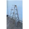 Image 1 : 4-1/2ft Aluminum Step Ladder with Paint Tray