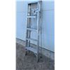 Image 4 : 4-1/2ft Aluminum Step Ladder with Paint Tray
