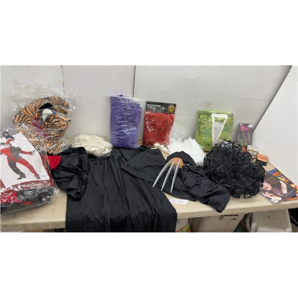 Halloween Costumes, Evil Jester XL, Lab Coat, Judge, Wigs, Wolverine Claws, Tiger Suit, Magazines