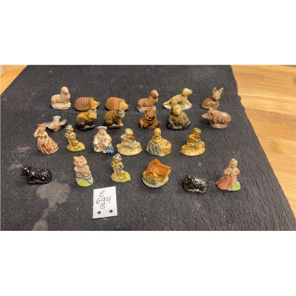 24 Wade Figurines - 12 Nursery Rhymes- 12 Animals