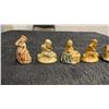 Image 7 : 24 Wade Figurines - 12 Nursery Rhymes- 12 Animals