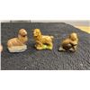 Image 6 : 24 Wade Animal Figurines