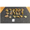 Image 1 : 24 Animal Wade Figurines
