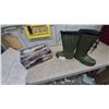Image 1 : New Nat's Green Rubber Boots with Black Drawstring Cuff Size 10