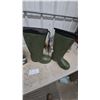 Image 2 : New Nat's Green Insulated Waterproof EVA Rubber Boots with Removable Liner and Box Size 9