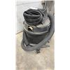 Image 4 : Sears Craftsman 45 Litre Wet/Dry Shop Vacuum and Blower, 12.5 Amp, 200 CFM, with Hose