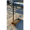 Image 4 : 3 Ton Hydraulic Floor Jack