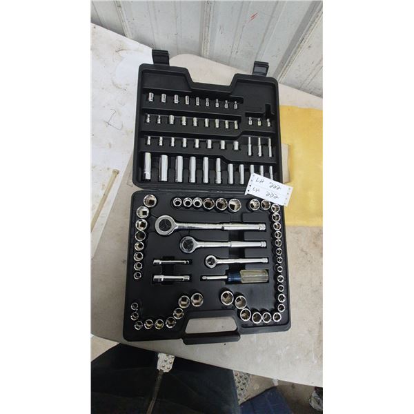 Craftsman Mechanics Socket Set with 1/4”, 3/8”, and 1/2” Drive Ratchets, Extensions