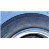 Image 3 : 4 Red 15” Chevy Truck Rims with Centre Caps and Staggered Tires