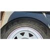 Image 3 : 1 New Carlisle 205/75R15 Trailer Tire on 5 Bolt Rim