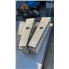 Image 5 : 2 Aluminum Triangular Truck Tool Boxes with Locks (No Keys) 49 × 14”