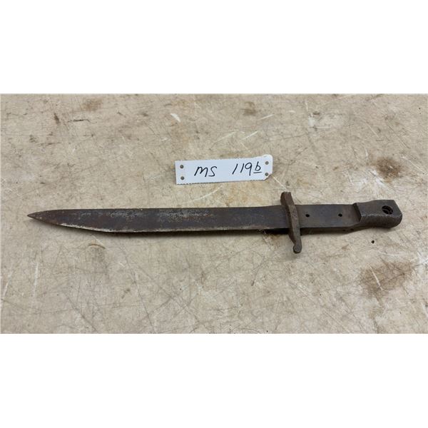 Shortened British Pattern 1907 SMLE Bayonet with Hooked Quillon