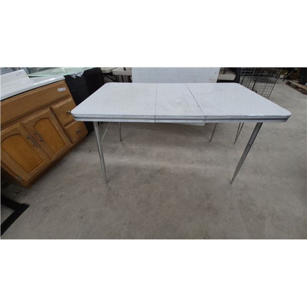 Vintage 1950s-1960s Extendable Formica Dining Table with Chrome Edge Banding and Tapered Legs