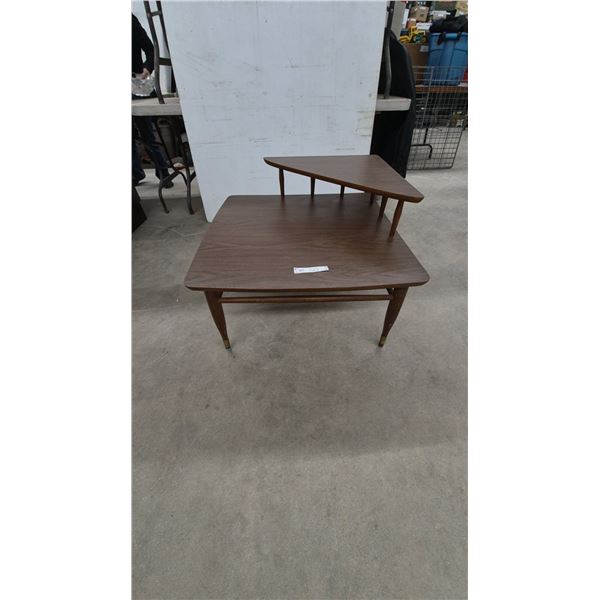 Mid-Century Modern Two-Tier Step End Table with Tapered Legs and Brass-Tipped Feet, 22” × 30” × 30”