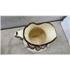 Image 4 : Vintage Ceramic Pitcher and Wash Basin Set With Cream Glaze and Brown Scrolling Pattern