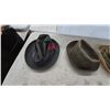 Image 2 : Collection of Six Assorted Men's Hats Including Felt Fedoras, Straw and Plaid Styles