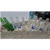 Image 3 : 24 Vintage Soda Bottles: Sun Crest, Mission, Stubby, Wynola, Fresca, Sprite, Mountain Dew