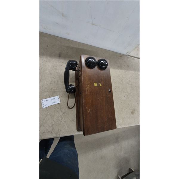 Vintage Northern Electric Wooden Wall-Mount Magneto Crank Telephone with Bakelite Handset