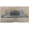Image 2 : Chevrolet Grille and Hood Ornament